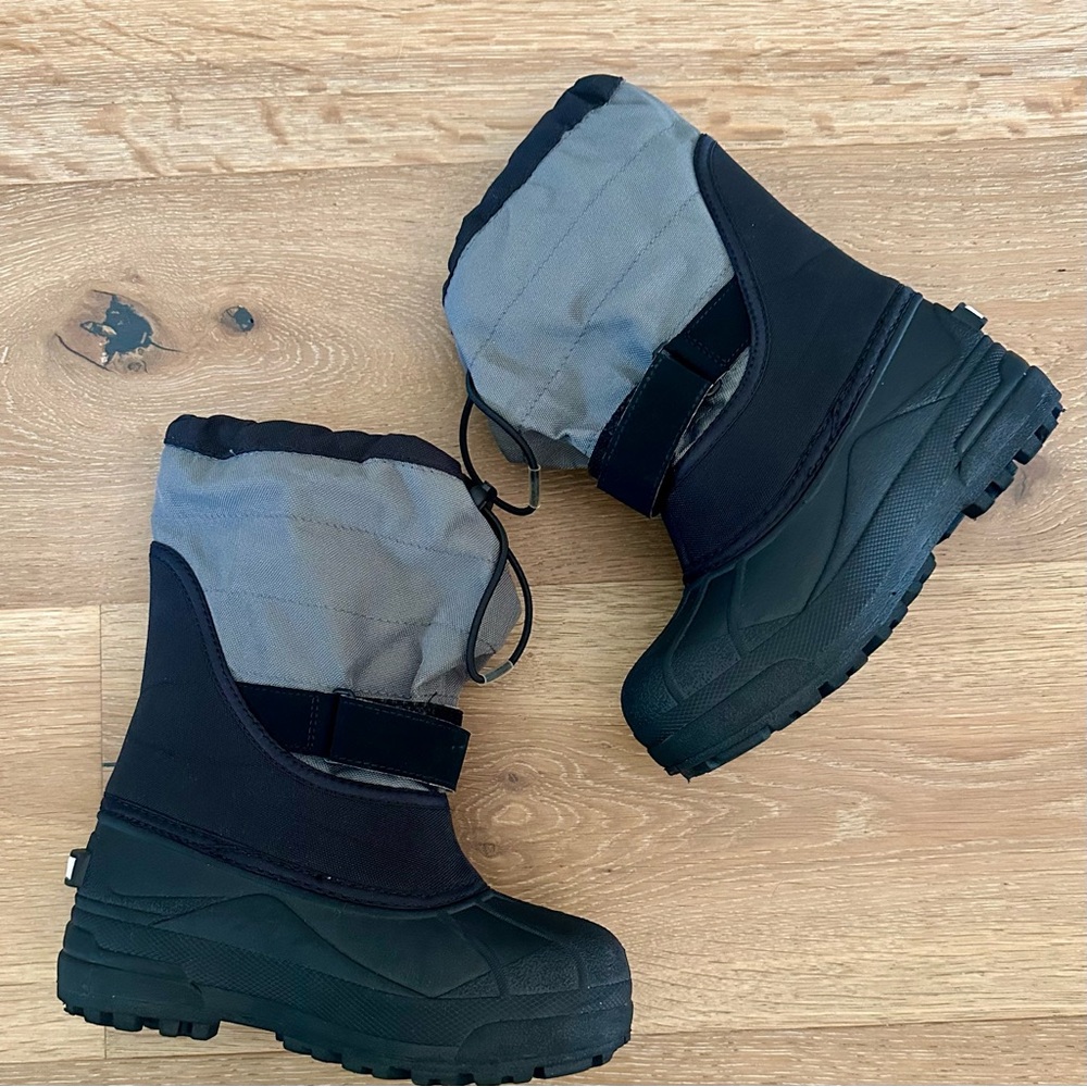 Boys Columbia Waterproof Snow Boots